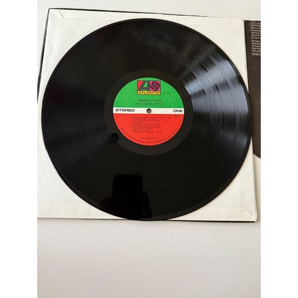 Roberta Flack Killing Me Softly LP 1973 Tri Fold Die Cut SD 7271 VG+ - Picture 6 of 9